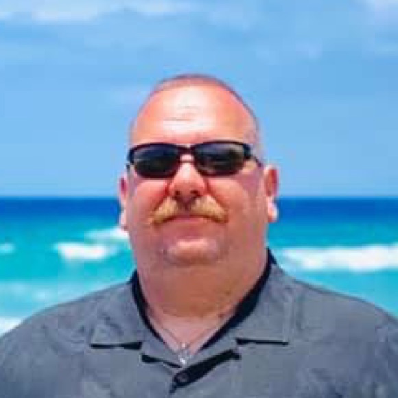 Meet your Posher, Dan - Picture 1 of 1